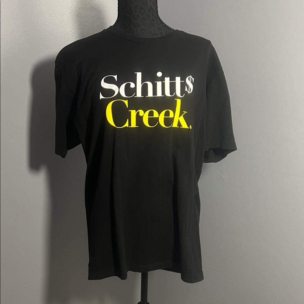 Black Schitt's Creek T-Shirt size Large